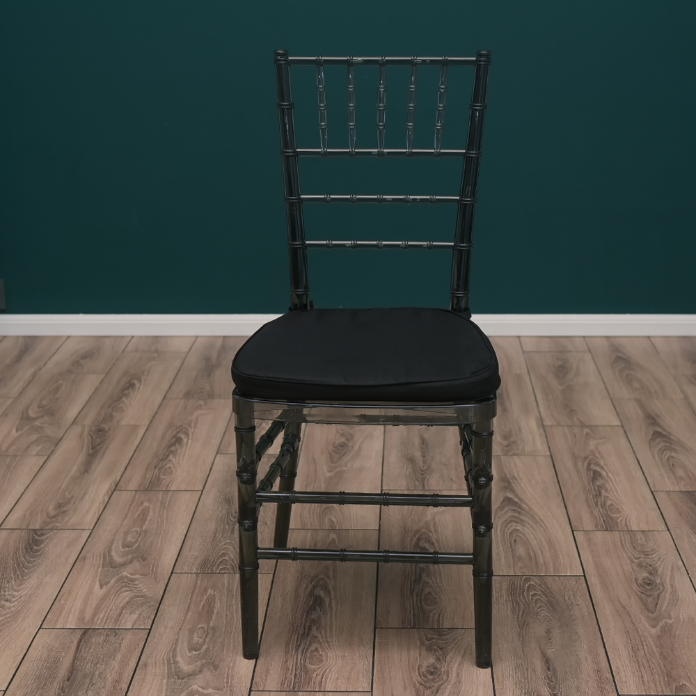 Стул кьявари прозрачный темный с черной подушкой